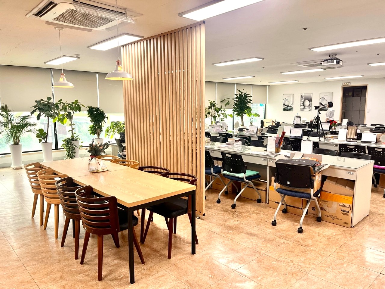 아모레 부평점 매장 내부 2